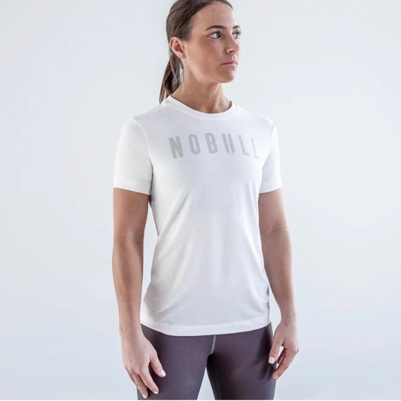 NOBULL Tops - NoBull ladies shirt size small
